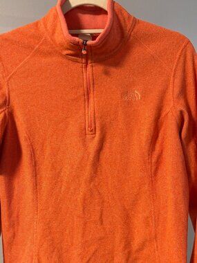 NWOT The North Face Pullover Fleece